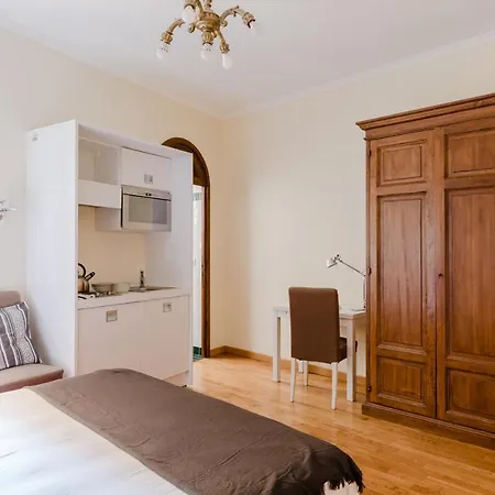 Residenza Del Cedro בית הארחה